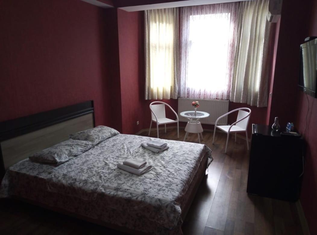 Jijavadze-Kraeh Apartment Μπατούμι Εξωτερικό φωτογραφία